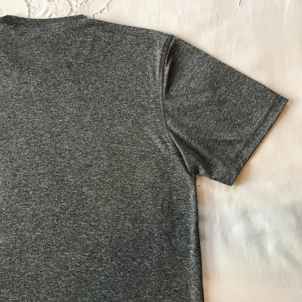 Adidas Gray Performance T-Shirt S Climalite EUC Running Workout Keeps You Dry